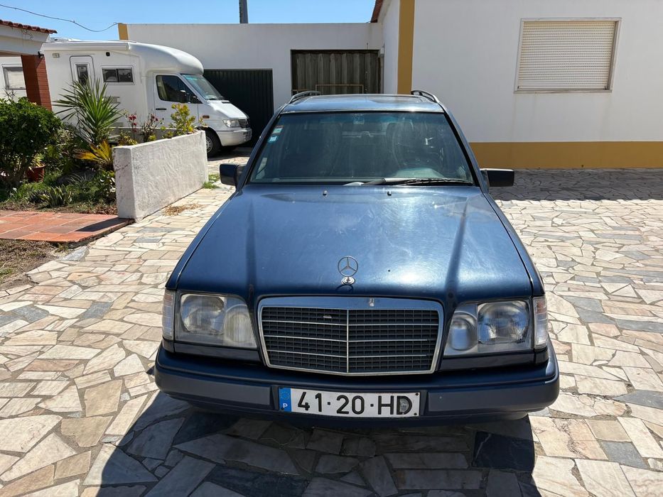 Mercedes-Benz W124 (1984-1997) 250 TD foto 3