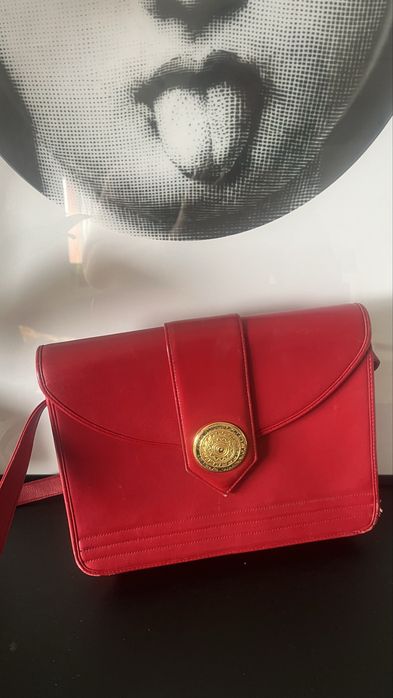 Czerwona torebka vintage Yves Saint Laurent (YSL) | Skóra, Paryż, Medalion