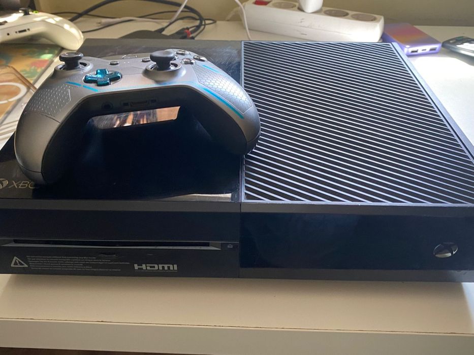 Xbox One c/ comando64169661280003120