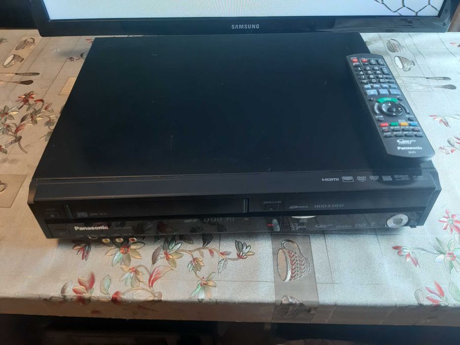 Combo Panasonic DMR-EX99V