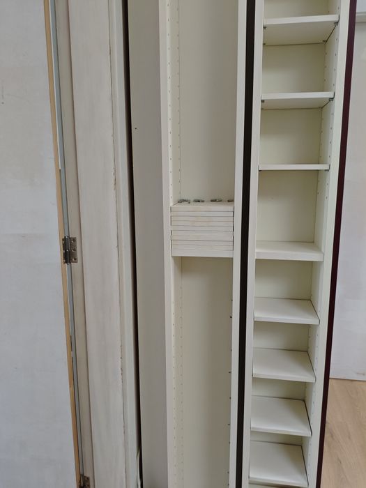 Estante para CDs e DVDs IKEA