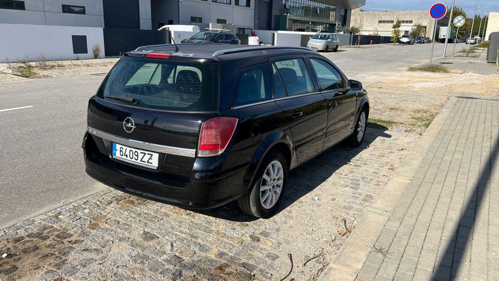 CarrinhaOpel Astra 1.4 Preto — photo 3
