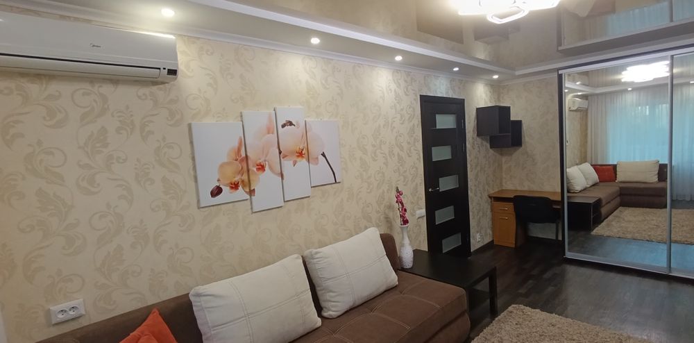 Продаж 2кімнатної квартири. Новий Євроремонт.