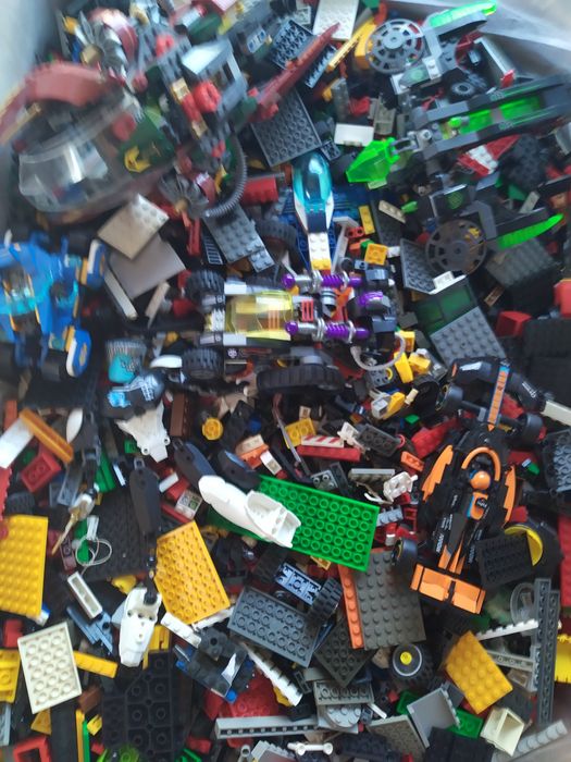 Лего 3кг дуже багато різних деталь