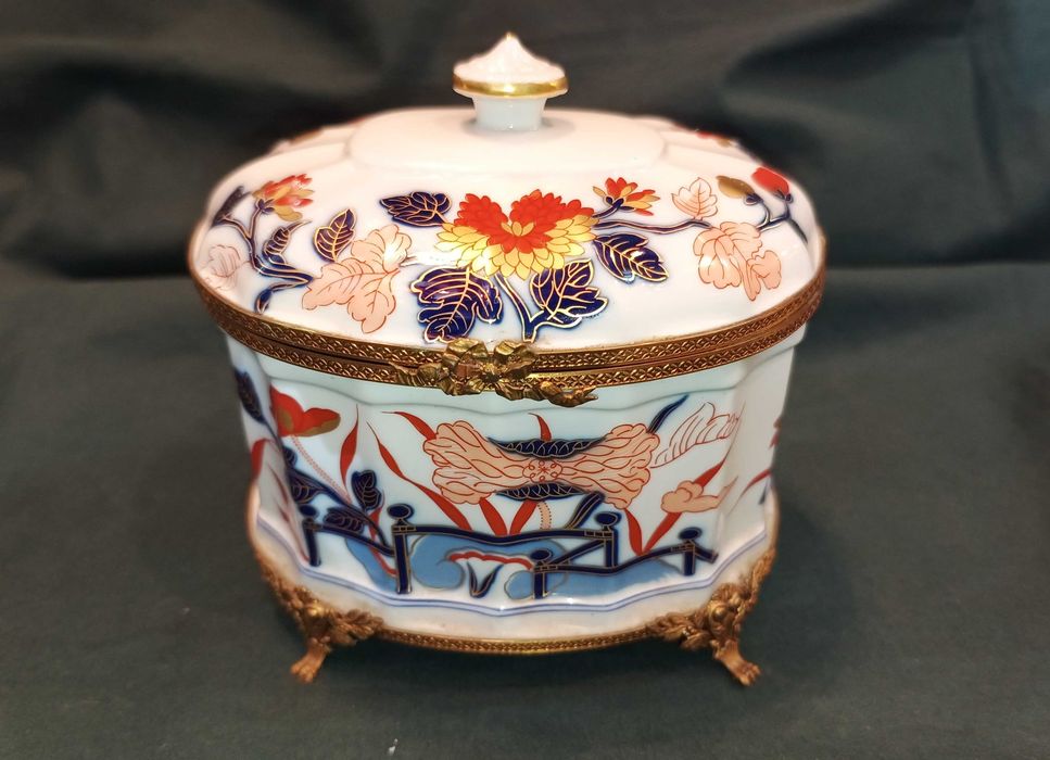 Caixa Diogo Covilhete Porcelana Vista Alegre