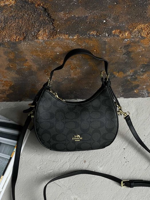 Женская сумка Coach Kleo багет через плечо Коуч коричневый черный