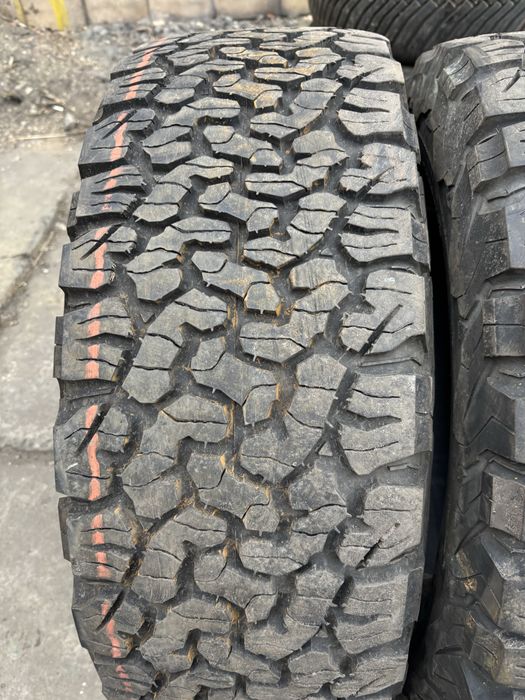 265/65 R17 BFGoodrich All-Terrain T/A