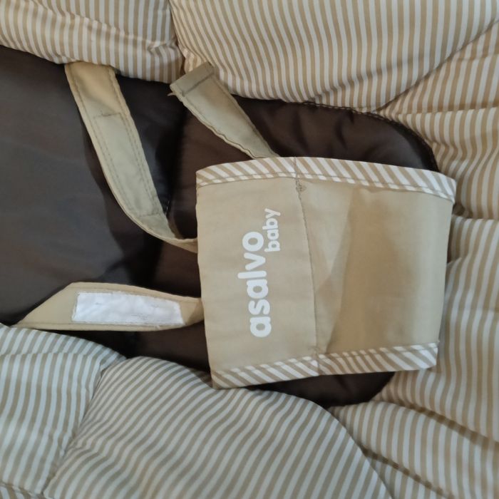 Cadeira de bebê , Asalvo
