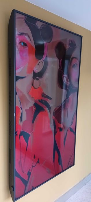 Monitor de Sinalização NEC 65 polegadas - quase novo, na caixa