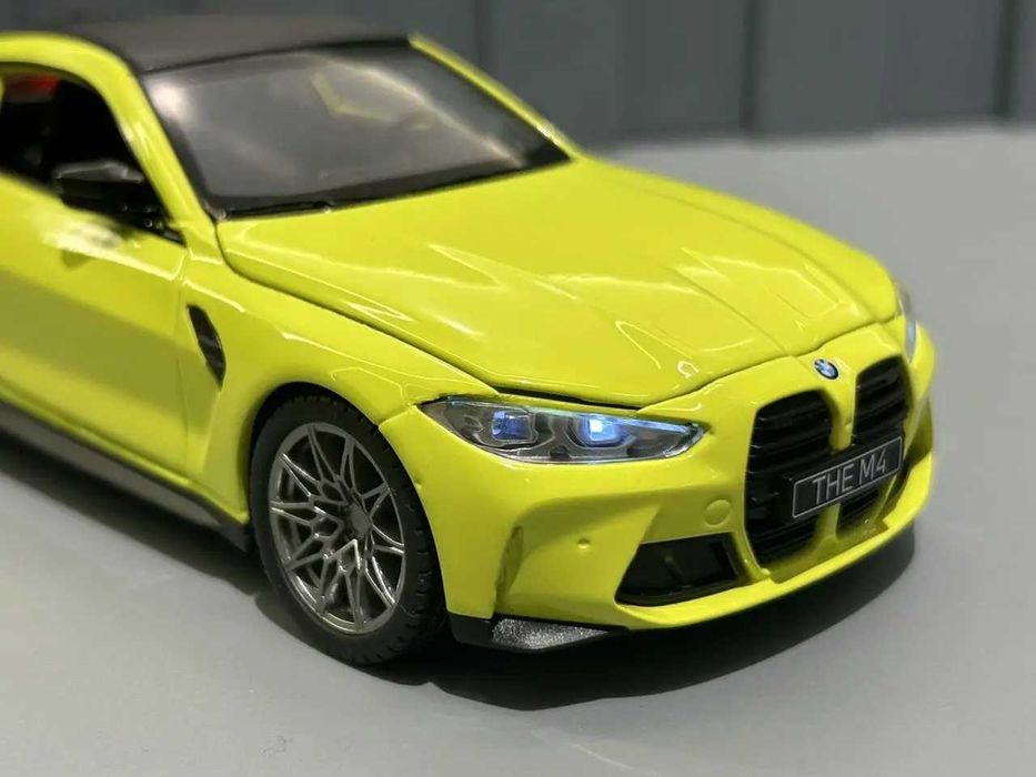 Машинка Автопром 1:24 BMW M4 метал інерція звук  (68280A) Розд/Дроп
