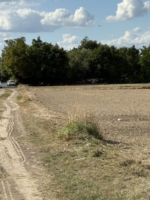 Dzialka budowlana w Niemilu na uboczu cicha okolica