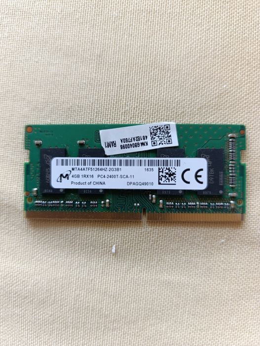 Pamięć RAM 4GB  DDR4