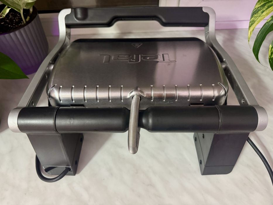 Розумний гриль Tefal Optigrill — готує ідеальні стейки сам!