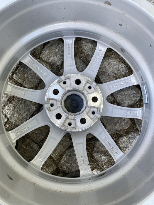 Felgi 18 bmw z czujnikami ciśnienia