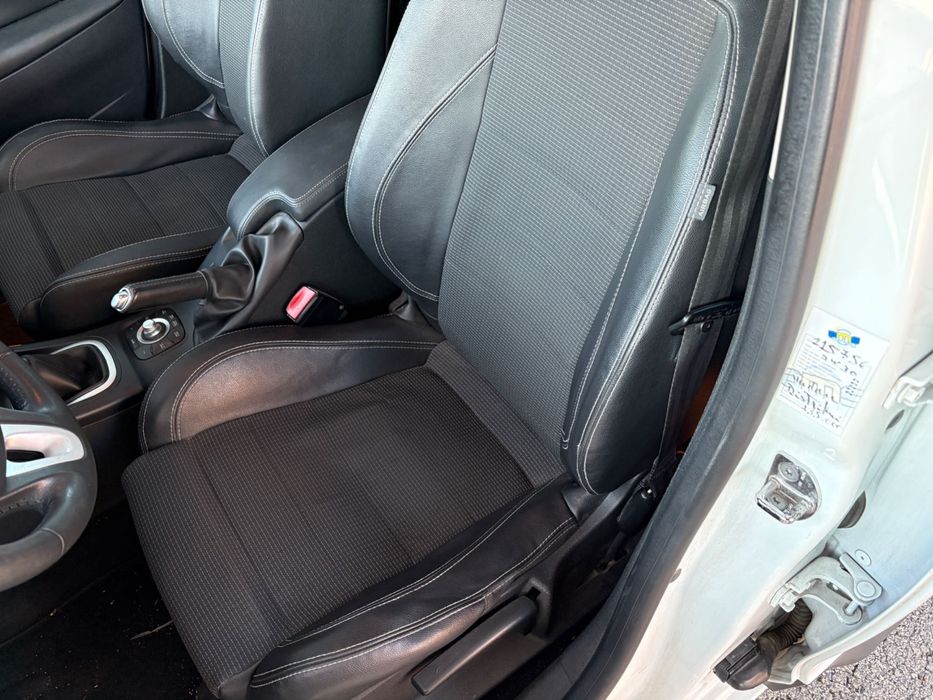 Renault Megane GT Line — photo 5