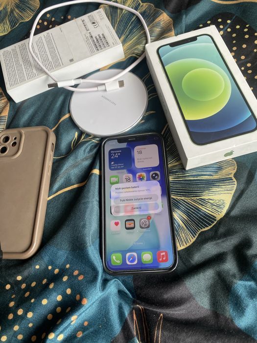 Iphone 12 dobry stan
