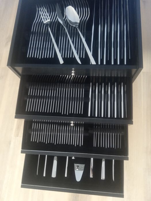 Faqueiro Obelisko Belo Inox 130 peças
