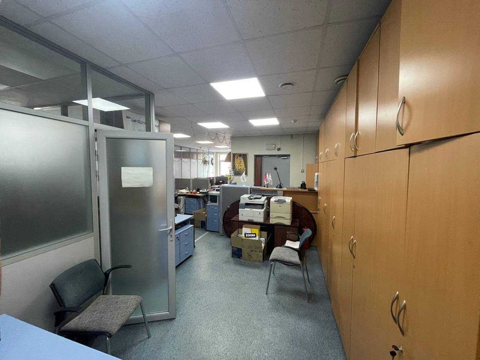 Оренда офісного приміщення в бізнес центрі, 96 квм. вул.Гончара, 57б.