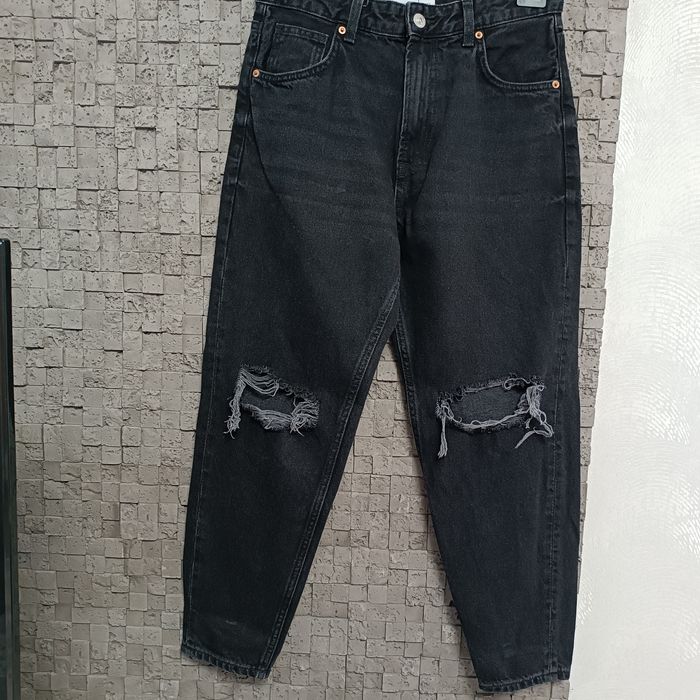 Bershka моми чорні