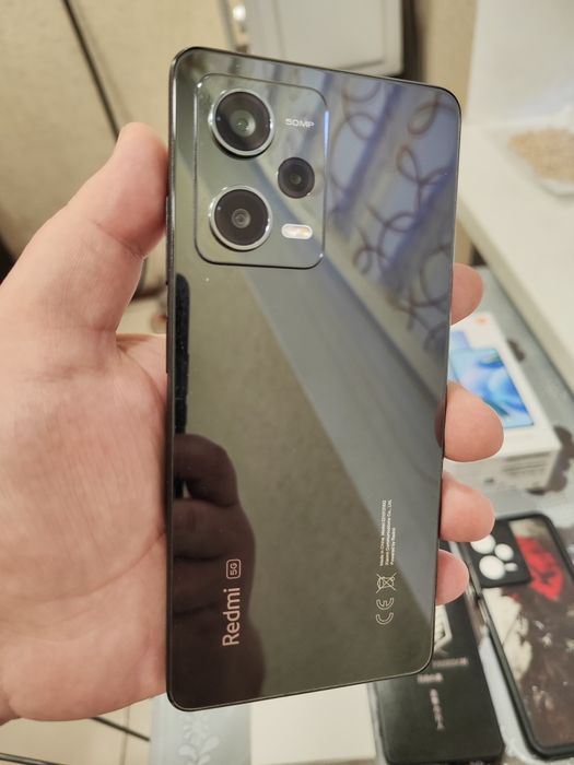 ИГРОВОЙ  Xiaomi redmi note 12Pro 5G, память 8+8-256гиг, хорошее состояние.