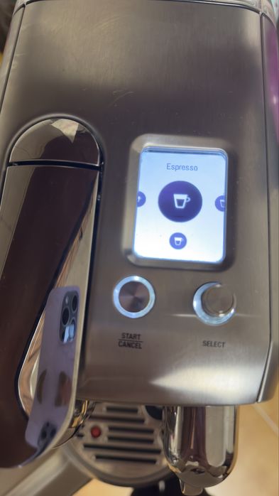 Nespresso Creatista Plus