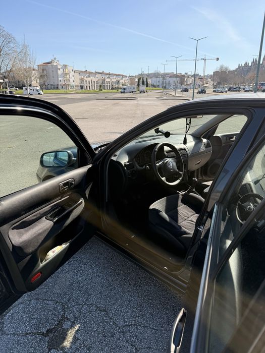 Volkswagen Golf 1.4 (gasolina/GPL)