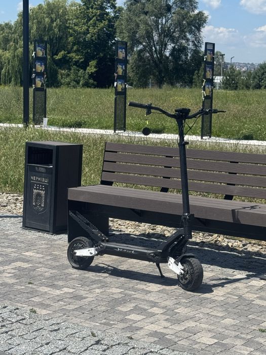 Продам самокат Kukirin G2 Master на кастомі