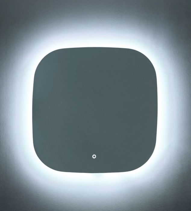 Kwadratowe lustro łazienkowe z oświetleniem LED i powłoką (75x75)