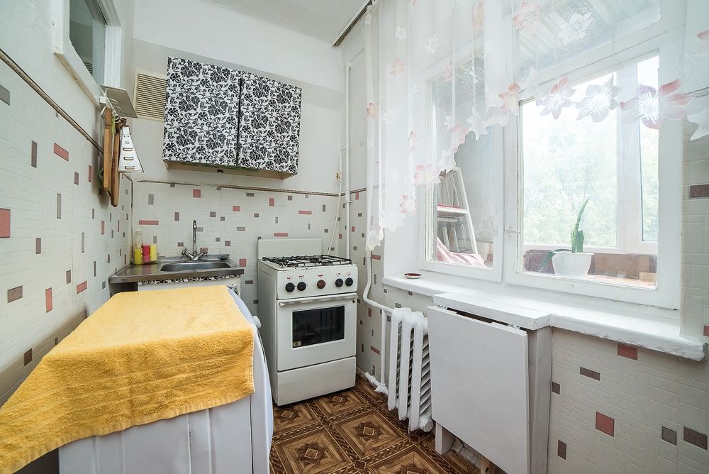 Однокомнатная, 5 мин метро Черниговская, Дарница