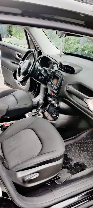 Продам Jeep Renegade 2016 latitude