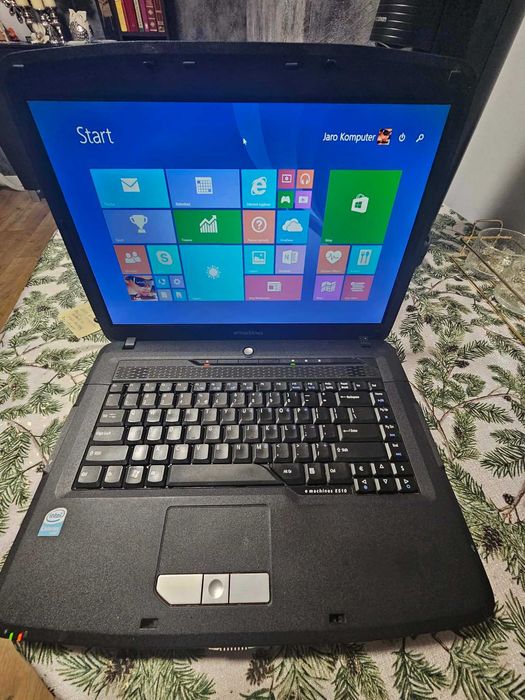 Laptop Acer Emachines E510