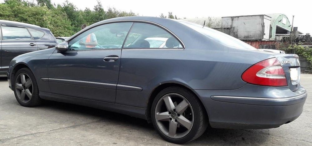 MERCEDES CLK270 2.7CDI W209 DE 2003 DISPONÍVEL PARA PEÇAS