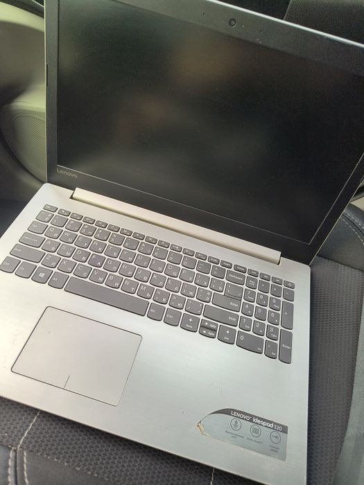 Lenovo IdeaPad 320-15AST