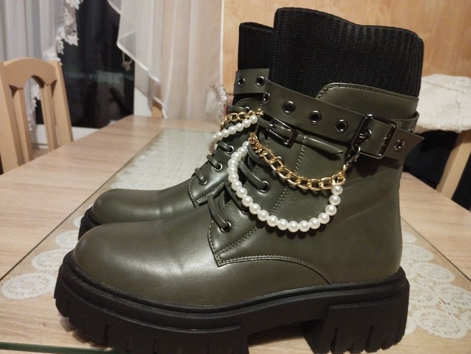 Sprzedam buty nowe