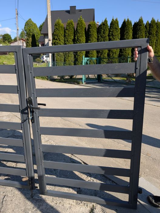 Brama/Furtka stalowa.