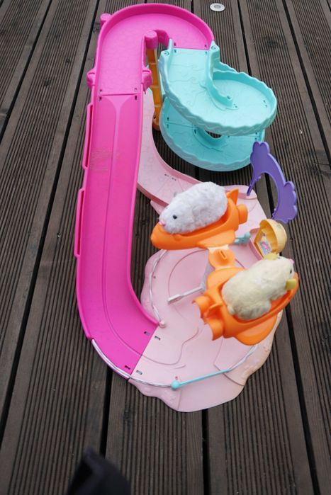 Tor dla chomika HASBRO FURRY FRENZIES z 2 chomikami.