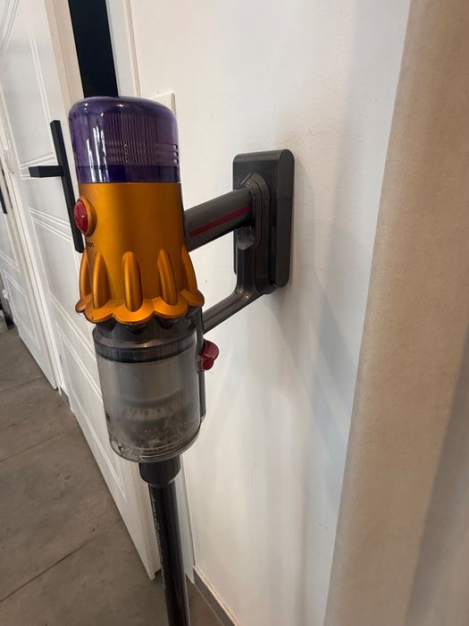 Odkurzacz bezprzewodowy Dyson v12 detect dyson v12 slim absolute