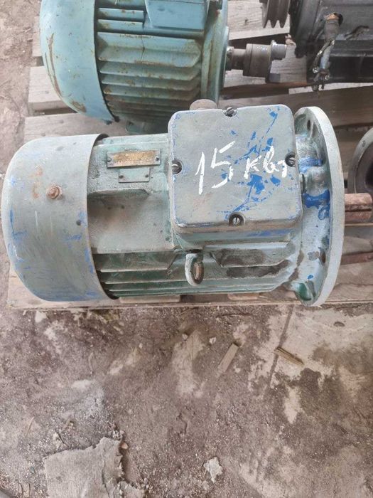 Рабочие электродвигатели МТF 012-6, 4АМ, АО2 по 2.2, 5.5, 7.5, 15 кВт.