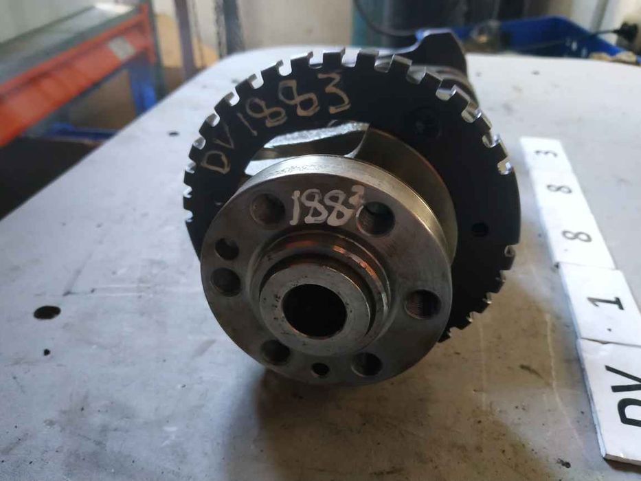 Nissan Juke F15 2010-2019 Колінвал HR16 DV1883 122011KA0A