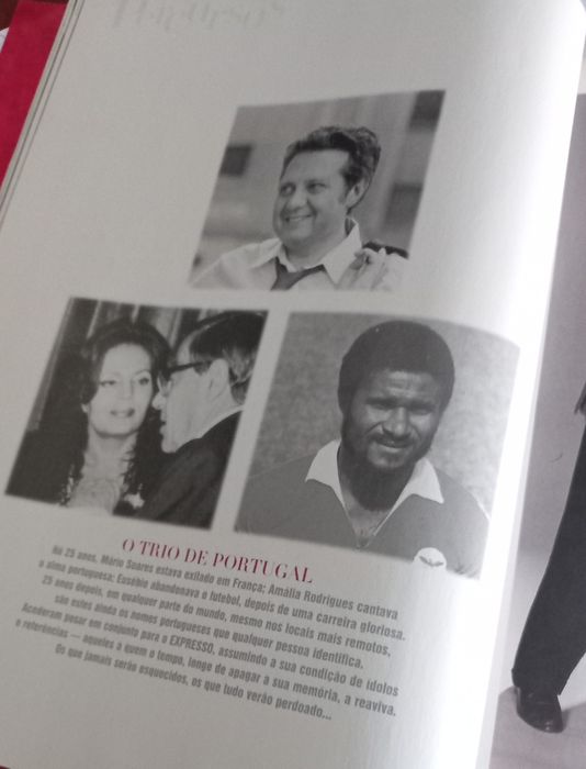 Amália, Soares e Eusébio 1998 nos 25 anos revista edição especial