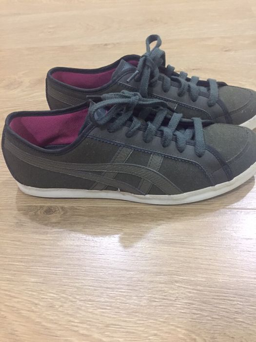 Кросівки Asiks