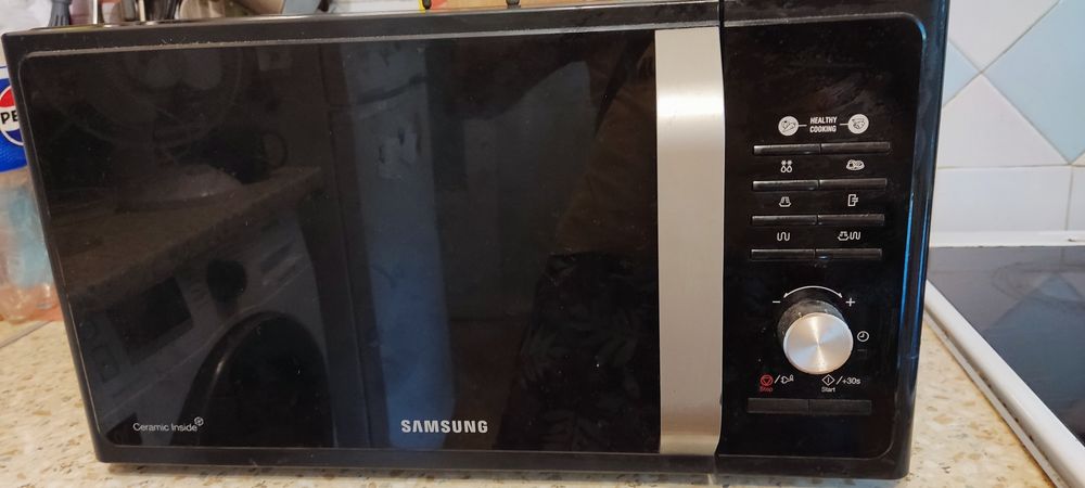 Мікрохвильова піч samsung mg23F301TAK свч мікрохвильовка микроволн