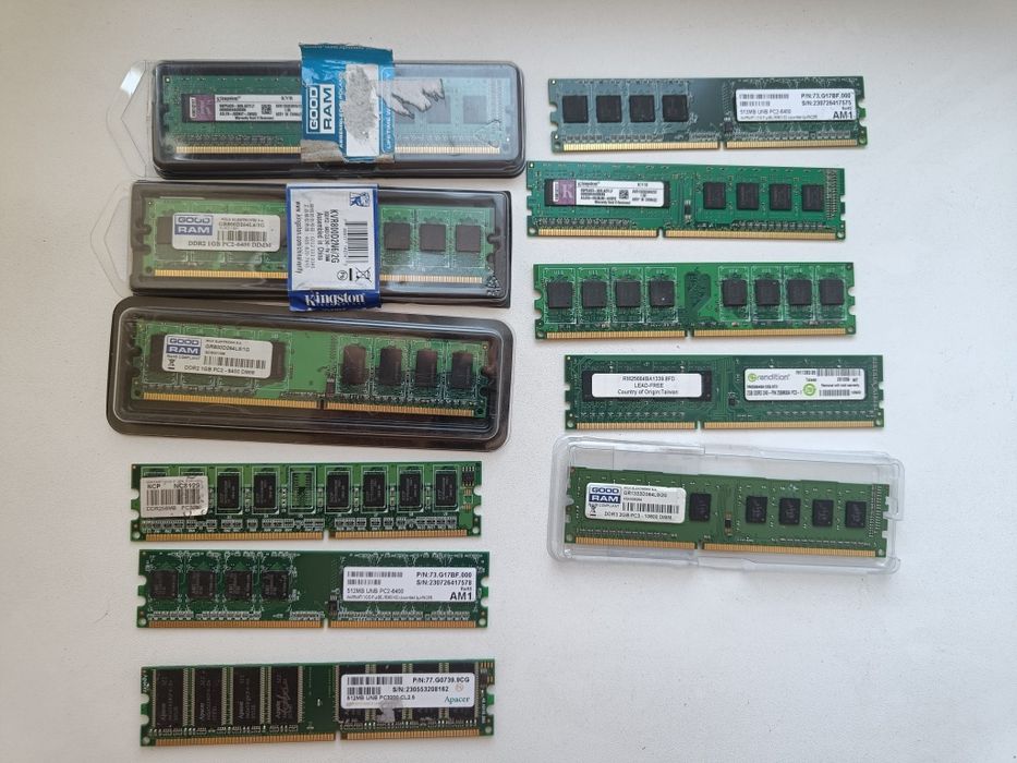 Ddr3 и ddr2, в ассортименте