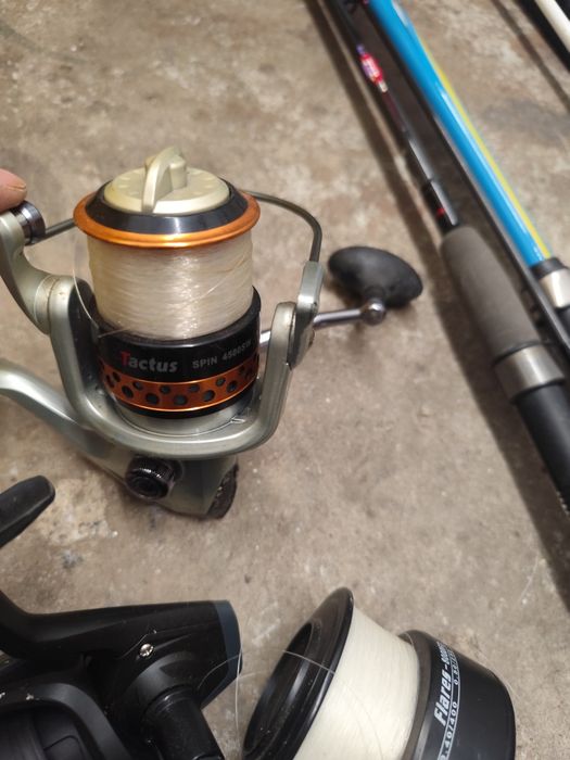 Vários artigos para pesca