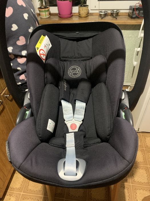 Автокрісло Cybex cloud t