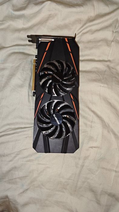 Видеокарта Gigabyte GTX 1060 3 GB