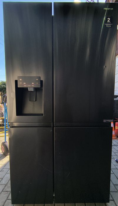 Lodowka Hisense RS818N4TFE
