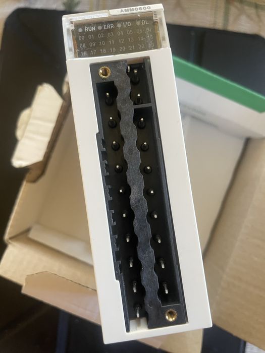 Schneider Electric BMXAMM0600 Modicon X80 аналоговий модуль НОВИЙ