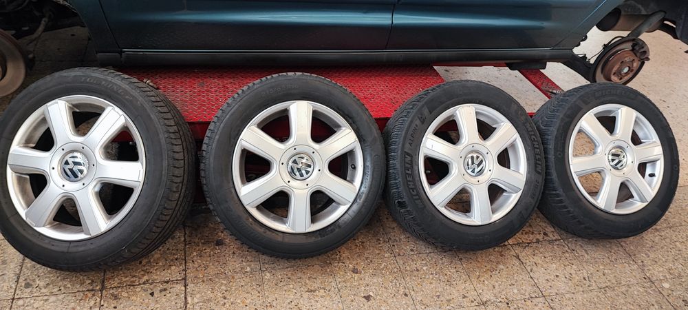 Vendo jantes originais VW 16