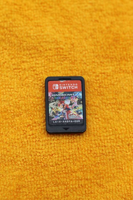 Mario Kart 8 Deluxe | Nintendo Switch | Gra Wyścigowa | Stan Idealny